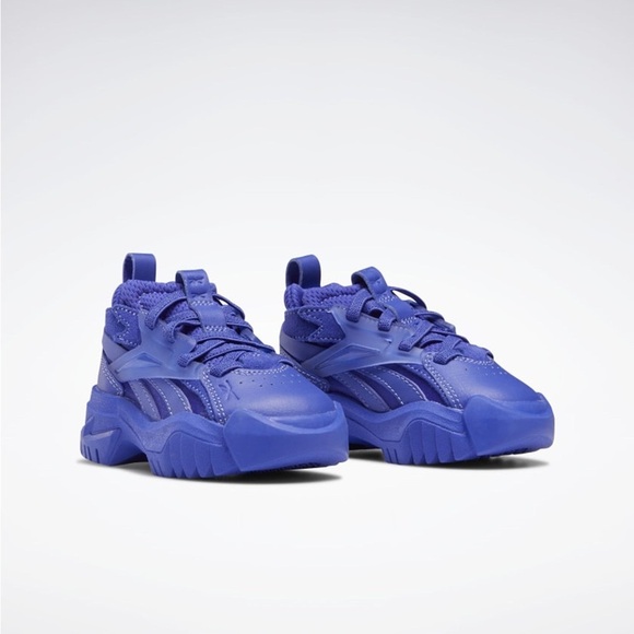 Reebok Other - Cardi b club c v2 shoes